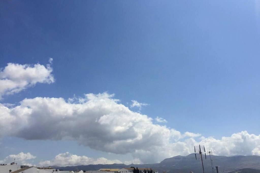 Apartamento 6 De Mayo Ronda Dış mekan fotoğraf